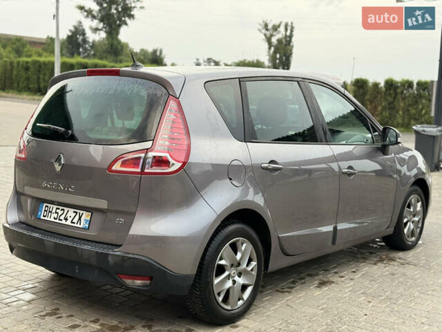 Рено Сценик, объемом двигателя 0 л и пробегом 270 тыс. км за 7350 $, фото 4 на Automoto.ua