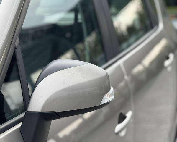 Рено Сценік, об'ємом двигуна 1.5 л та пробігом 206 тис. км за 8400 $, фото 14 на Automoto.ua