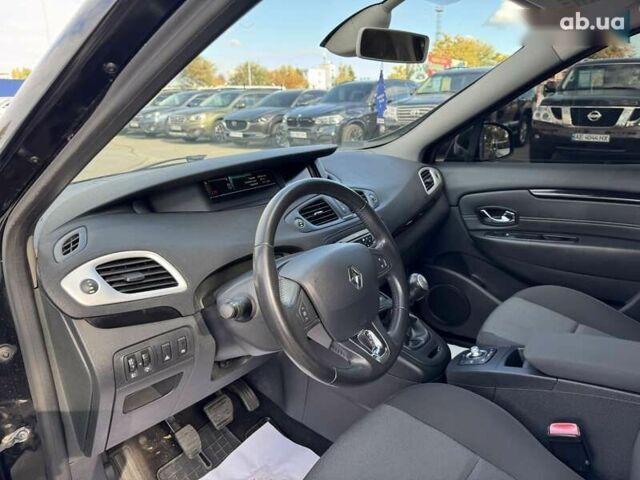 Рено Сценик, объемом двигателя 1.5 л и пробегом 184 тыс. км за 8900 $, фото 12 на Automoto.ua