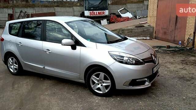 Рено Сценик, объемом двигателя 1.5 л и пробегом 278 тыс. км за 8300 $, фото 2 на Automoto.ua