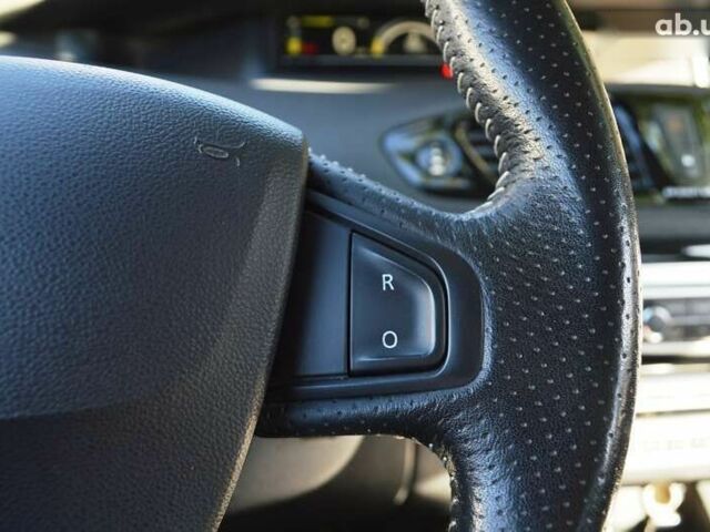 Рено Сценик, объемом двигателя 1.6 л и пробегом 272 тыс. км за 7999 $, фото 22 на Automoto.ua