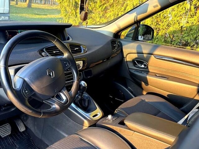 Рено Сценік, об'ємом двигуна 1.6 л та пробігом 280 тис. км за 8700 $, фото 1 на Automoto.ua
