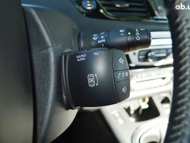 Рено Сценик, объемом двигателя 1.6 л и пробегом 272 тыс. км за 7999 $, фото 23 на Automoto.ua