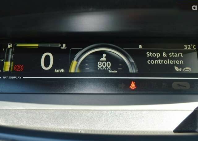 Рено Сценик, объемом двигателя 1.6 л и пробегом 272 тыс. км за 7999 $, фото 25 на Automoto.ua