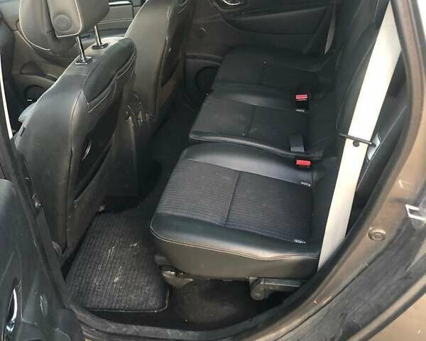 Рено Сценик, объемом двигателя 1.5 л и пробегом 219 тыс. км за 9600 $, фото 16 на Automoto.ua