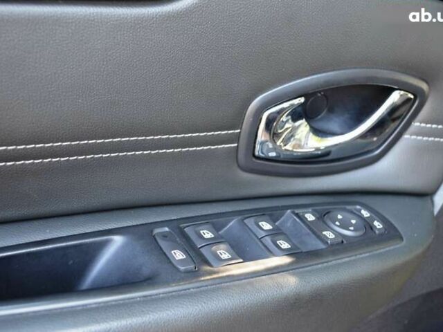 Рено Сценик, объемом двигателя 1.6 л и пробегом 272 тыс. км за 7999 $, фото 15 на Automoto.ua