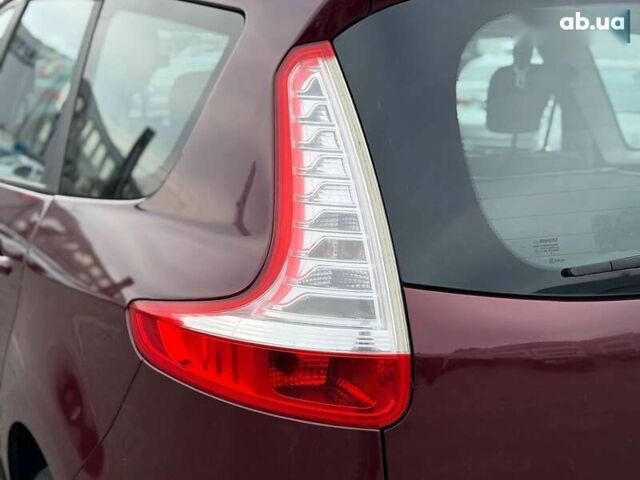 Рено Сценик, объемом двигателя 1.5 л и пробегом 254 тыс. км за 6990 $, фото 9 на Automoto.ua