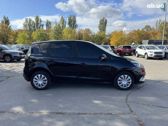 Рено Сценик, объемом двигателя 1.5 л и пробегом 184 тыс. км за 8900 $, фото 3 на Automoto.ua
