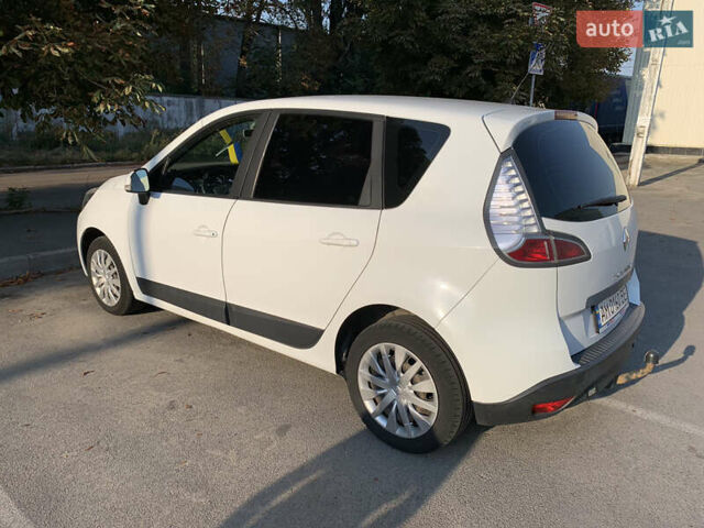 Рено Сценик, объемом двигателя 1.5 л и пробегом 168 тыс. км за 8500 $, фото 2 на Automoto.ua