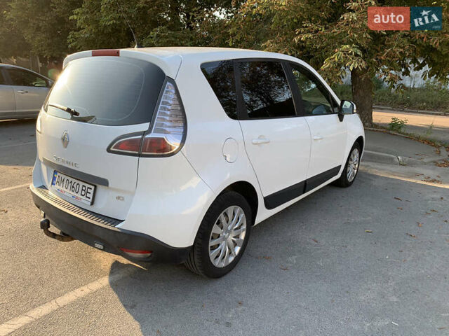 Рено Сценик, объемом двигателя 1.5 л и пробегом 168 тыс. км за 8500 $, фото 4 на Automoto.ua