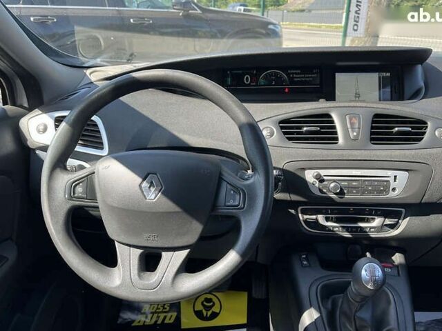 Рено Сценик, объемом двигателя 1.5 л и пробегом 200 тыс. км за 9700 $, фото 20 на Automoto.ua