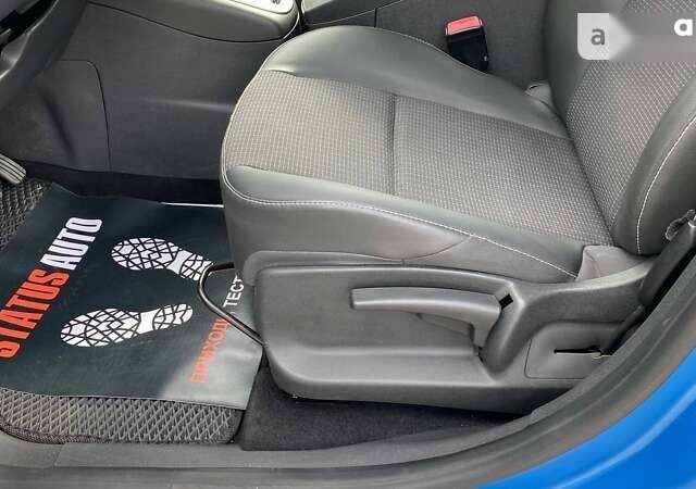 Рено Сценик, объемом двигателя 1.5 л и пробегом 142 тыс. км за 9400 $, фото 16 на Automoto.ua