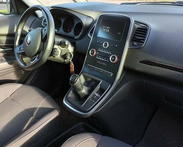 Рено Сценік, об'ємом двигуна 1.46 л та пробігом 198 тис. км за 14200 $, фото 26 на Automoto.ua