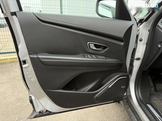 Рено Сценік, об'ємом двигуна 1.6 л та пробігом 227 тис. км за 16490 $, фото 13 на Automoto.ua