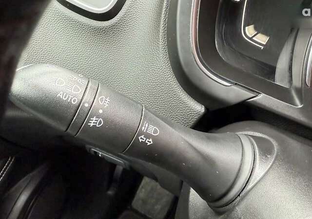 Рено Сценик, объемом двигателя 1.5 л и пробегом 177 тыс. км за 14900 $, фото 21 на Automoto.ua
