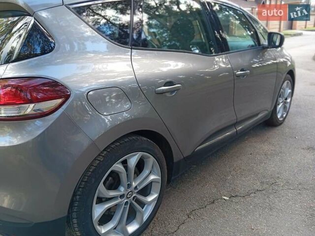 Рено Сценик, объемом двигателя 1.46 л и пробегом 220 тыс. км за 14000 $, фото 7 на Automoto.ua