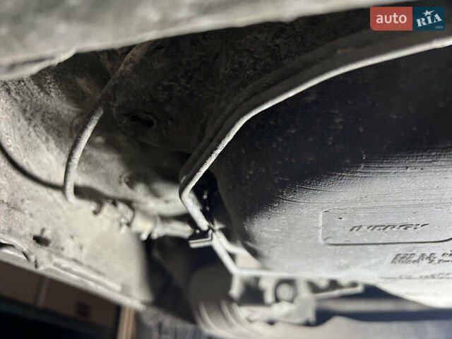 Рено Сценик 2004 в Виннице на Automoto.ua Желтый Рено Сценик, объемом двигателя 1.6 л и пробегом 199 тыс. км за 4500 $, фото 119 на Automoto.ua