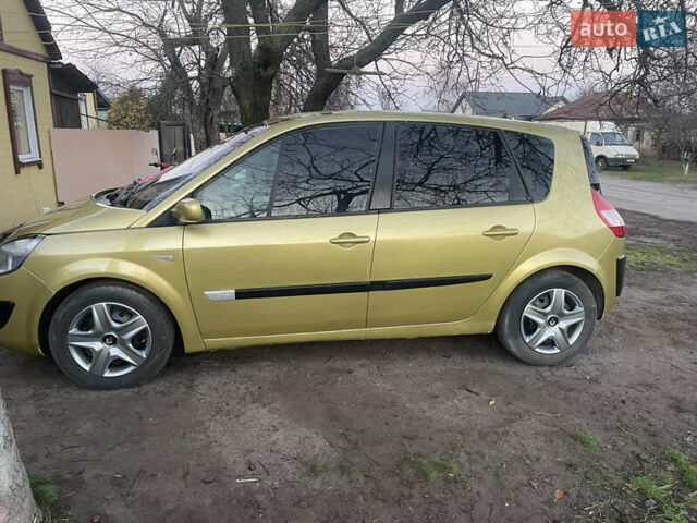Жовтий Рено Сценік, об'ємом двигуна 1.6 л та пробігом 277 тис. км за 3900 $, фото 3 на Automoto.ua