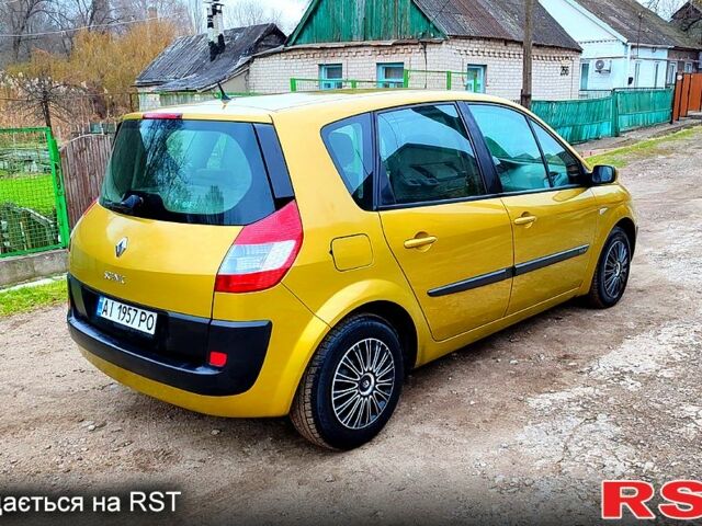 Желтый Рено Сценик, объемом двигателя 1.6 л и пробегом 227 тыс. км за 4000 $, фото 4 на Automoto.ua