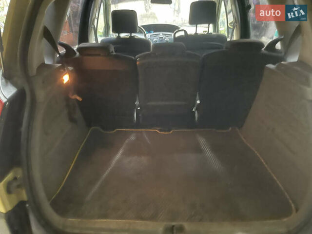 Жовтий Рено Сценік, об'ємом двигуна 1.6 л та пробігом 277 тис. км за 3900 $, фото 9 на Automoto.ua