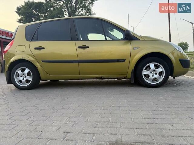 Желтый Рено Сценик, объемом двигателя 1.6 л и пробегом 280 тыс. км за 4400 $, фото 7 на Automoto.ua