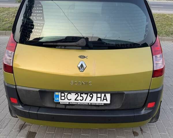 Желтый Рено Сценик, объемом двигателя 1.6 л и пробегом 280 тыс. км за 4400 $, фото 2 на Automoto.ua