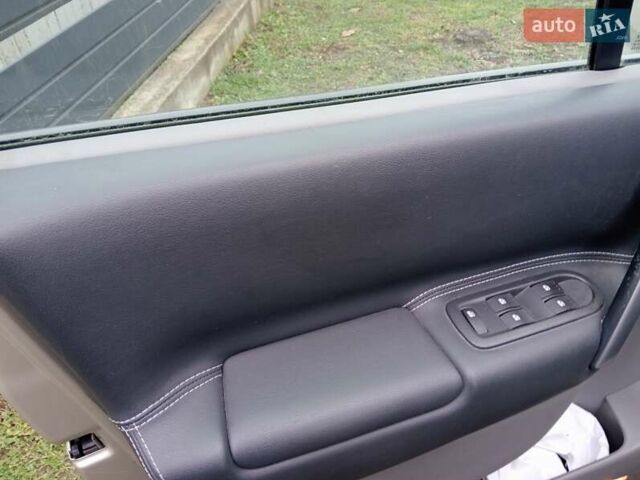 Желтый Рено Сценик, объемом двигателя 1.6 л и пробегом 209 тыс. км за 4800 $, фото 12 на Automoto.ua