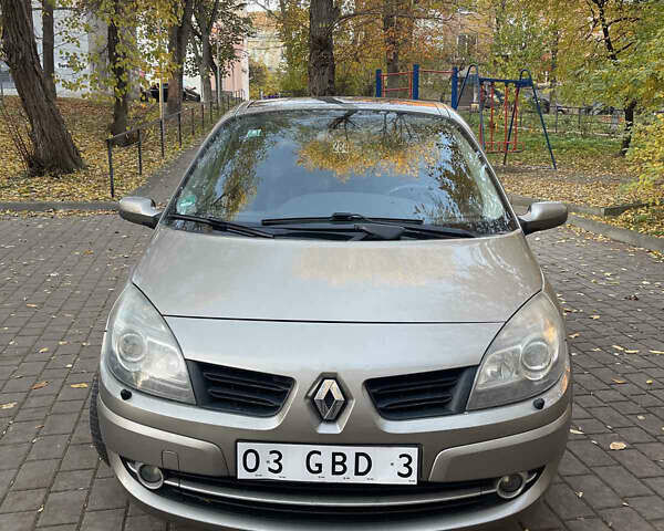 Жовтий Рено Сценік, об'ємом двигуна 1.6 л та пробігом 268 тис. км за 5400 $, фото 1 на Automoto.ua