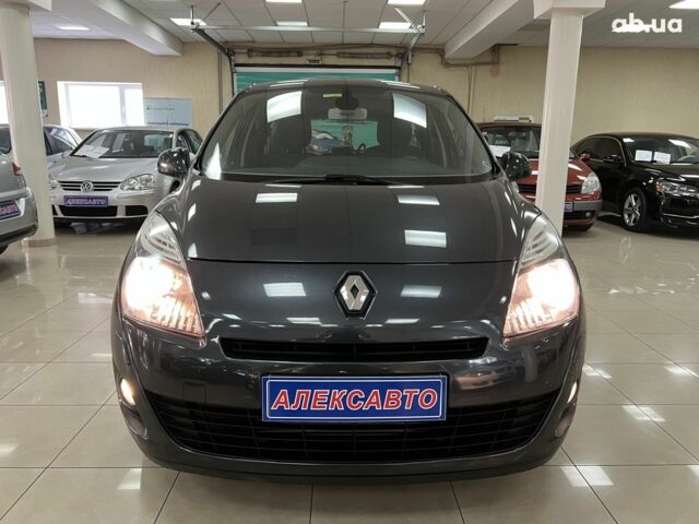 Серый Рено Сценик, объемом двигателя 1.9 л и пробегом 276 тыс. км за 8300 $, фото 11 на Automoto.ua