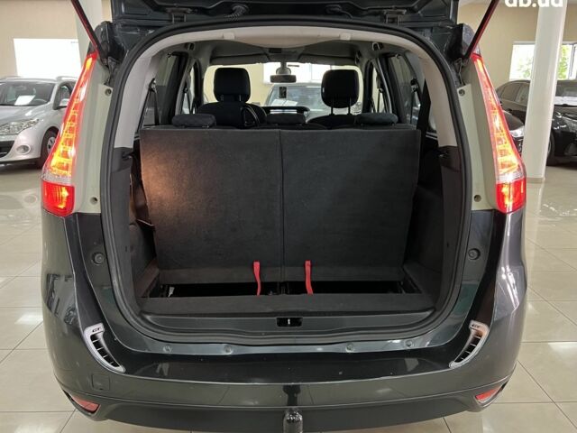 Серый Рено Сценик, объемом двигателя 1.9 л и пробегом 276 тыс. км за 8300 $, фото 8 на Automoto.ua