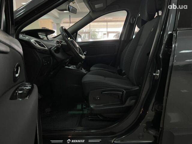 Серый Рено Сценик, объемом двигателя 1.9 л и пробегом 276 тыс. км за 8300 $, фото 7 на Automoto.ua