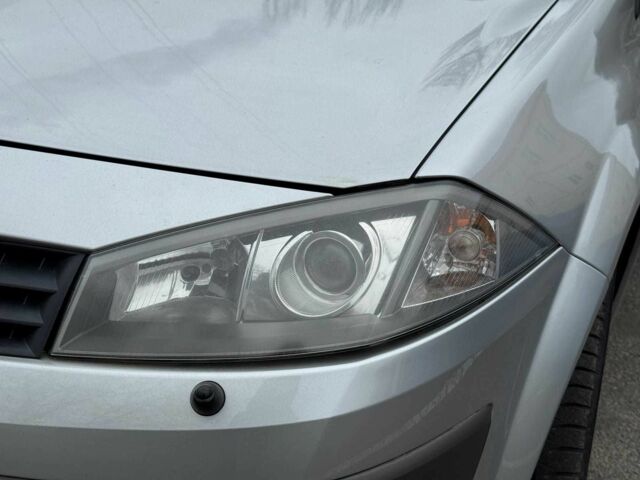 Серый Рено Сценик, объемом двигателя 1.4 л и пробегом 191 тыс. км за 4390 $, фото 8 на Automoto.ua