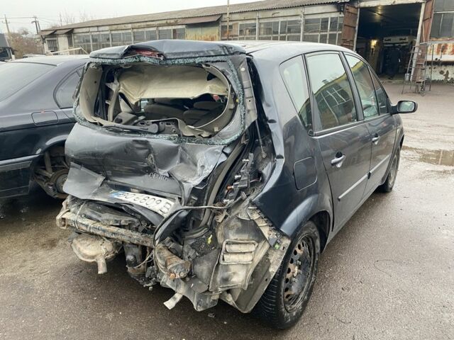 Серый Рено Сценик, объемом двигателя 2 л и пробегом 240 тыс. км за 1550 $, фото 3 на Automoto.ua