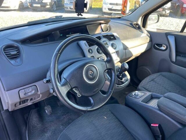 Сірий Рено Сценік, об'ємом двигуна 2 л та пробігом 286 тис. км за 5790 $, фото 17 на Automoto.ua