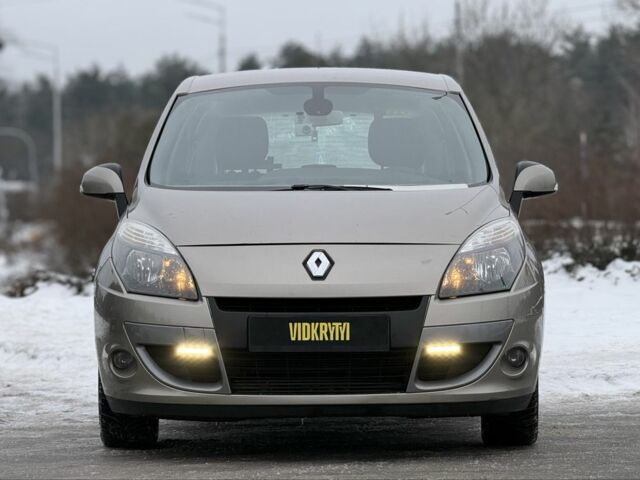 Серый Рено Сценик, объемом двигателя 1.5 л и пробегом 299 тыс. км за 6650 $, фото 1 на Automoto.ua