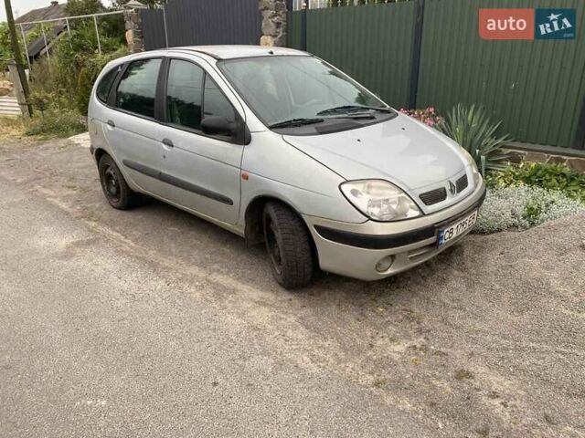 Серый Рено Сценик, объемом двигателя 1.6 л и пробегом 325 тыс. км за 1750 $, фото 2 на Automoto.ua