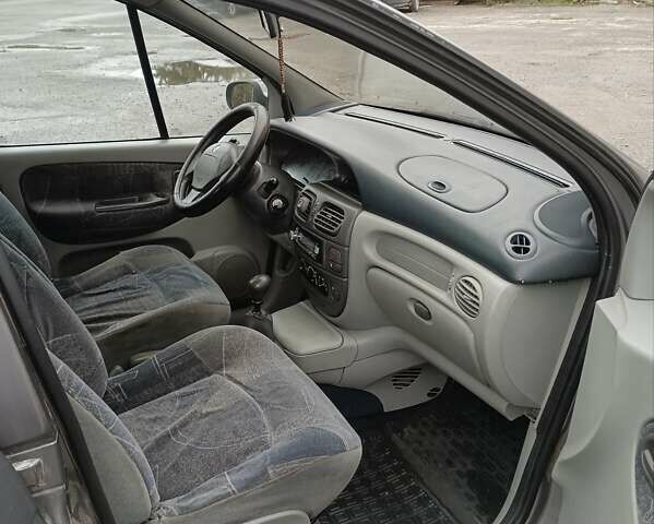 Рено Сценик 1999 в Надворной на Automoto.ua Серый Рено Сценик, объемом двигателя 1.9 л и пробегом 300 тыс. км за 2250 $, фото 11 на Automoto.ua