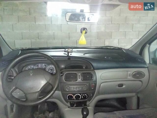 Рено Сценик 2000 в Сарнах на Automoto.ua Серый Рено Сценик, объемом двигателя 1.9 л и пробегом 344 тыс. км за 3100 $, фото 1 на Automoto.ua