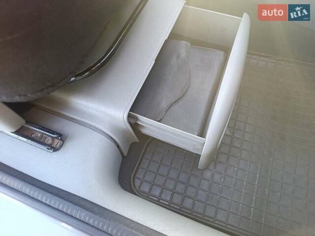 Сірий Рено Сценік, об'ємом двигуна 1.6 л та пробігом 230 тис. км за 3499 $, фото 43 на Automoto.ua
