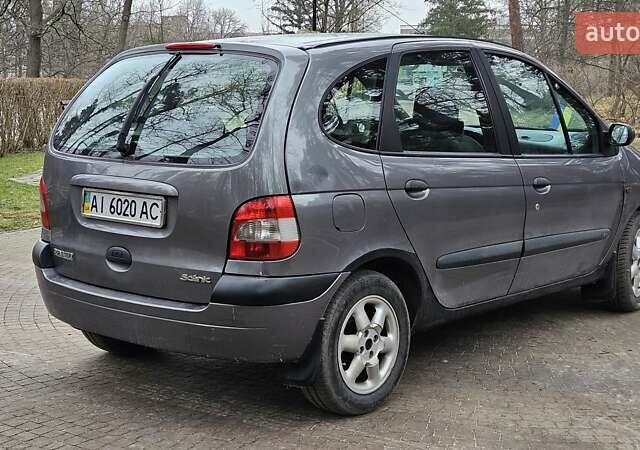 Серый Рено Сценик, объемом двигателя 1.6 л и пробегом 200 тыс. км за 3490 $, фото 6 на Automoto.ua