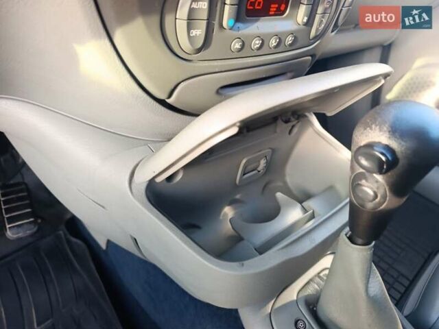 Сірий Рено Сценік, об'ємом двигуна 1.6 л та пробігом 230 тис. км за 3499 $, фото 53 на Automoto.ua