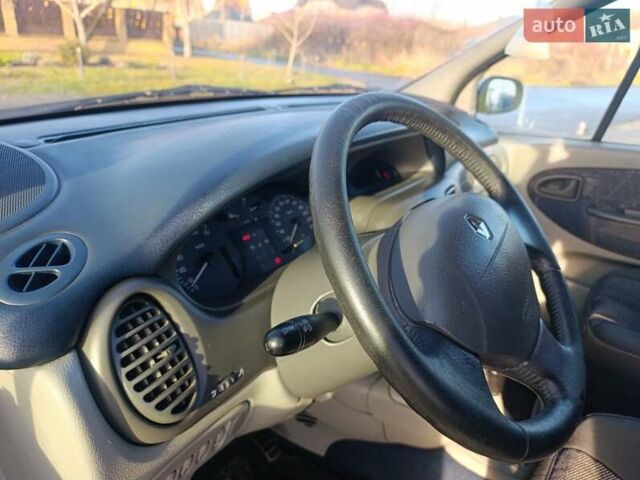 Сірий Рено Сценік, об'ємом двигуна 1.6 л та пробігом 230 тис. км за 3499 $, фото 31 на Automoto.ua