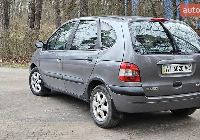 Серый Рено Сценик, объемом двигателя 1.6 л и пробегом 200 тыс. км за 3490 $, фото 9 на Automoto.ua
