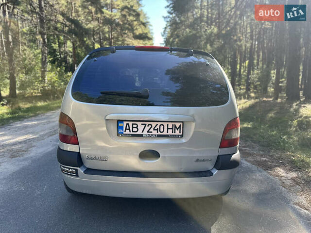 Серый Рено Сценик, объемом двигателя 1.6 л и пробегом 603 тыс. км за 2650 $, фото 3 на Automoto.ua
