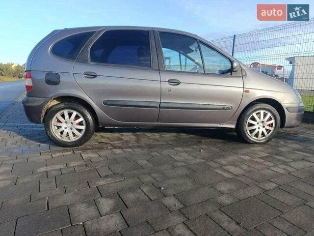 Сірий Рено Сценік, об'ємом двигуна 1.6 л та пробігом 230 тис. км за 3499 $, фото 12 на Automoto.ua