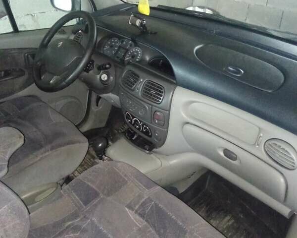 Рено Сценик 2000 в Сарнах на Automoto.ua Серый Рено Сценик, объемом двигателя 1.9 л и пробегом 344 тыс. км за 3100 $, фото 5 на Automoto.ua