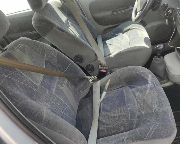 Серый Рено Сценик, объемом двигателя 1.9 л и пробегом 354 тыс. км за 2999 $, фото 4 на Automoto.ua