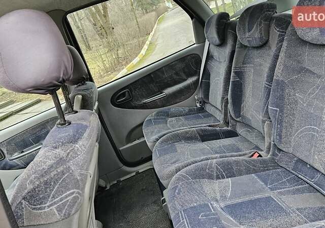 Серый Рено Сценик, объемом двигателя 1.6 л и пробегом 200 тыс. км за 3490 $, фото 20 на Automoto.ua