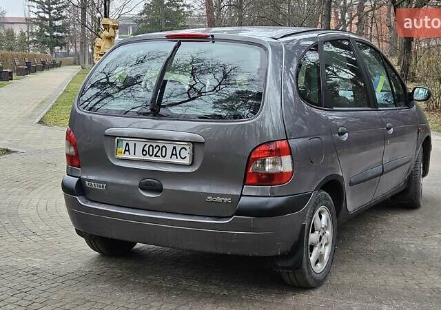 Серый Рено Сценик, объемом двигателя 1.6 л и пробегом 200 тыс. км за 3490 $, фото 7 на Automoto.ua