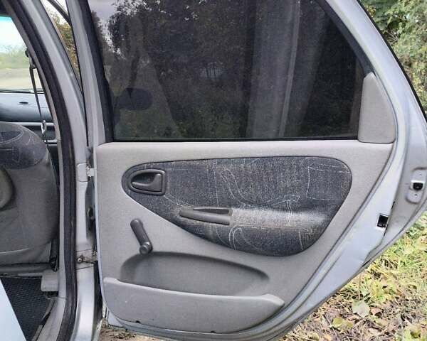 Рено Сценик 2001 в Виннице на Automoto.ua Серый Рено Сценик, объемом двигателя 1.6 л и пробегом 300 тыс. км за 2900 $, фото 11 на Automoto.ua